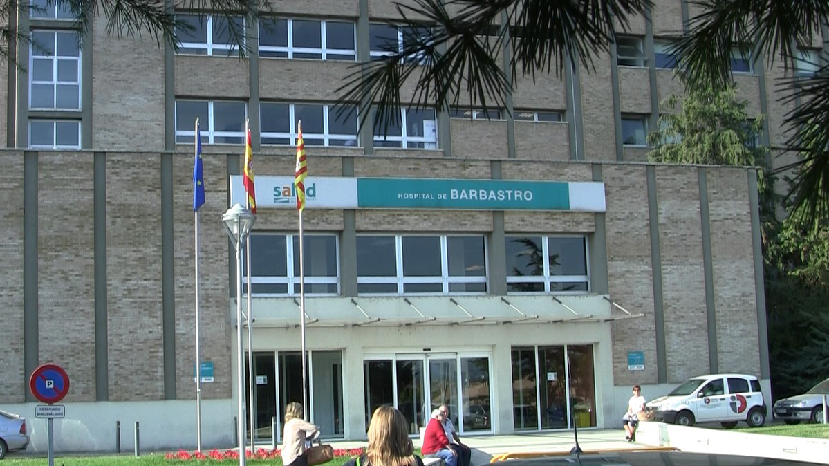 Entrada al Hospital de Barbastro